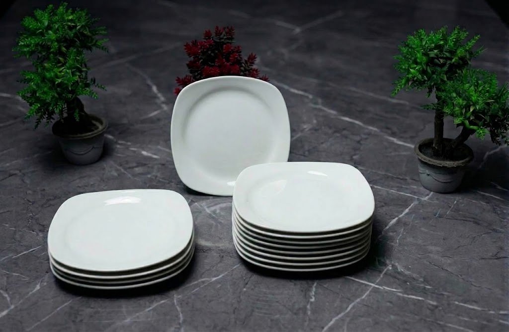 Porcelain Square Plate 21cm (RAK)